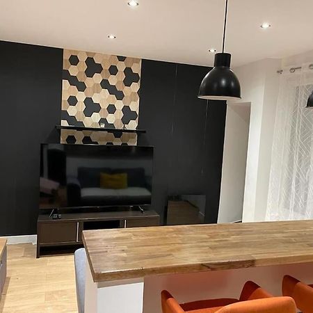 Appartement Chez Tricia Thorigny-sur-Marne Εξωτερικό φωτογραφία
